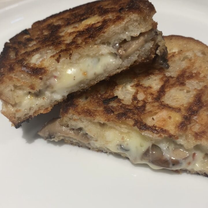 sourdough grilled cheese sandwich