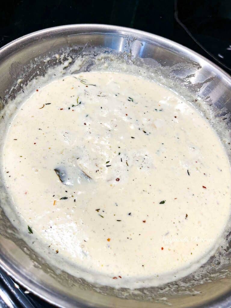 creamy white garlic pizza sauce