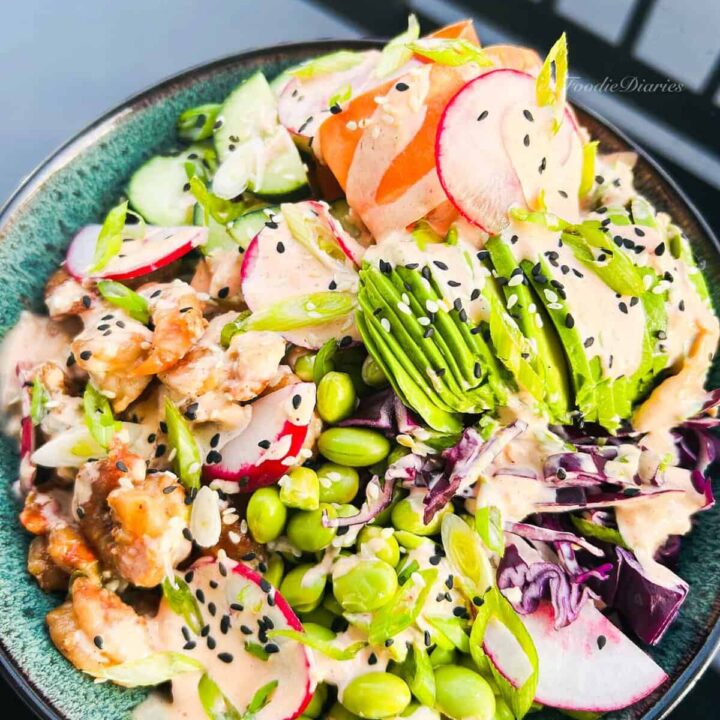 easy spicy shrimp poke bowl (build your own bowl's recipe)