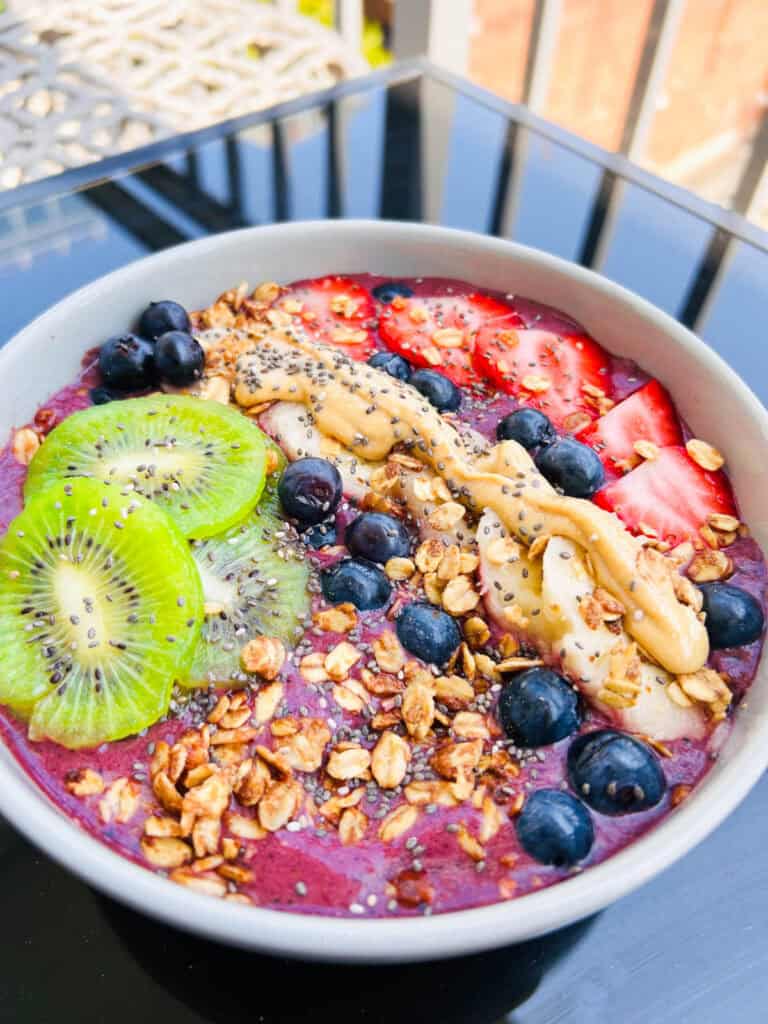 protein-rich acai bowl